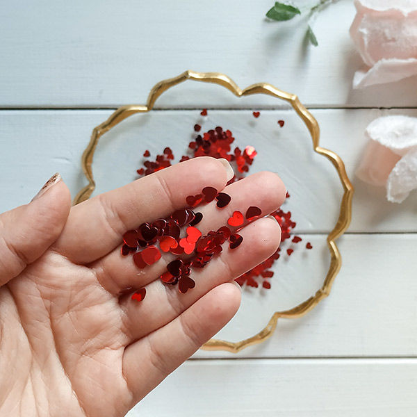 Свадебные конфетти для обсыпания "Сердца красные" (14 гр) Свадебные штучки