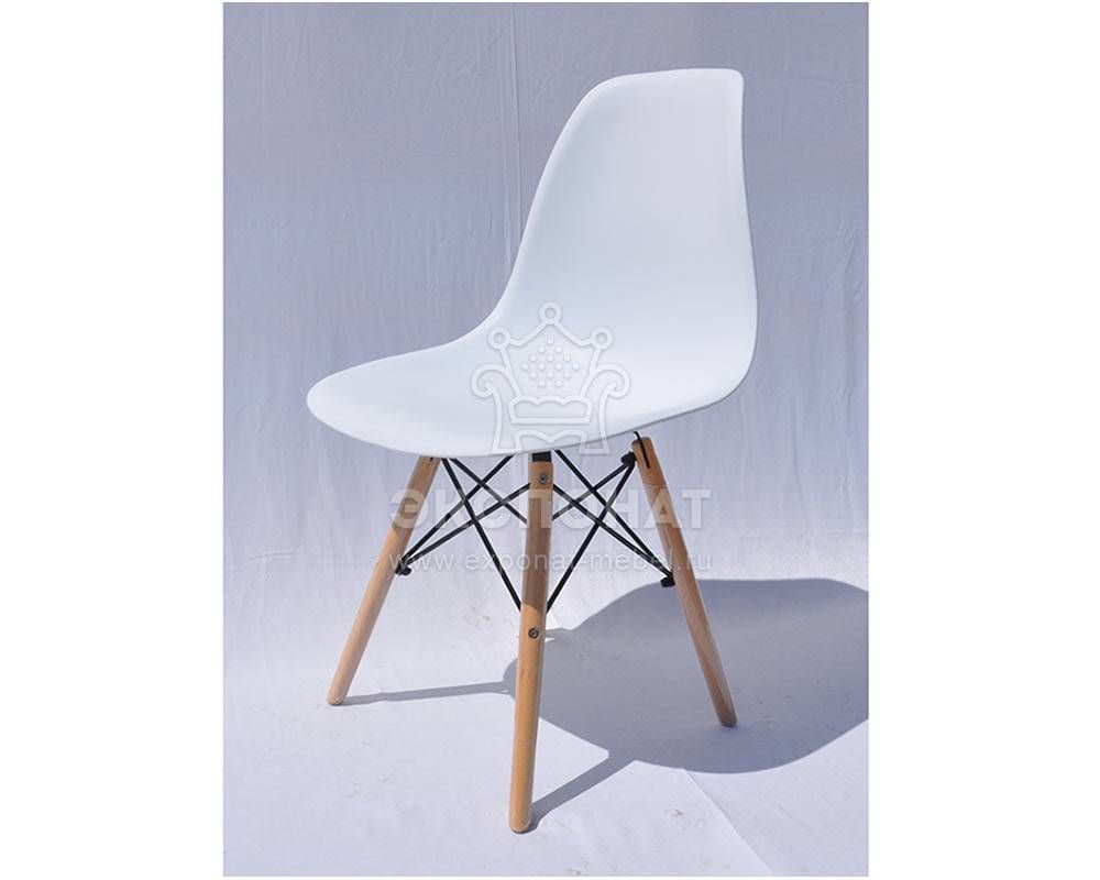 La Alta Стул Eames (Эймс) DC 111 Белоснежный фото 1