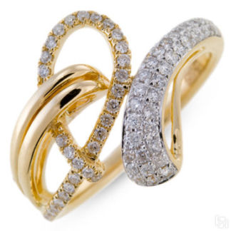 Золотое кольцо c бриллиантами артикул 1585908