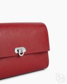 Женская кожаная сумка на плечо красная A008 ruby grain