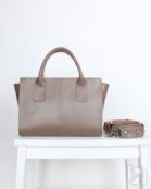 Женская сумка тоут из натуральной кожи серо-бежевая A027 taupe mini